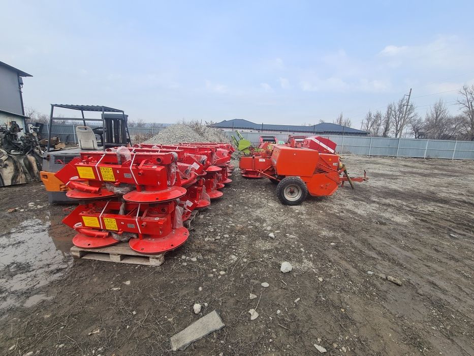 В продаже  роторные косилки LISICKI 165 с карданом