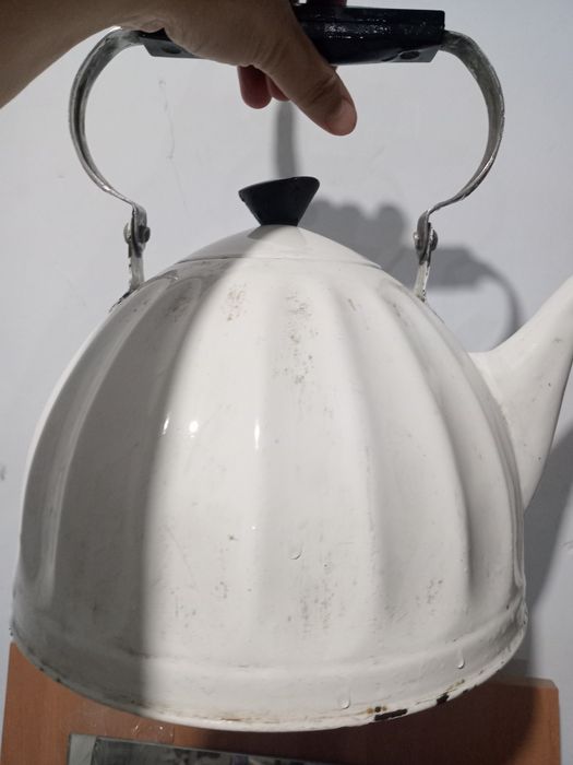 Продам советский чайник 2000тг
