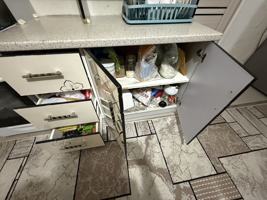 Буфет кухонный шкаф