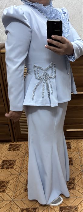 Продам шикарное платье