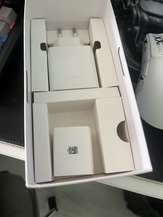 Huawei nova 8i като нов