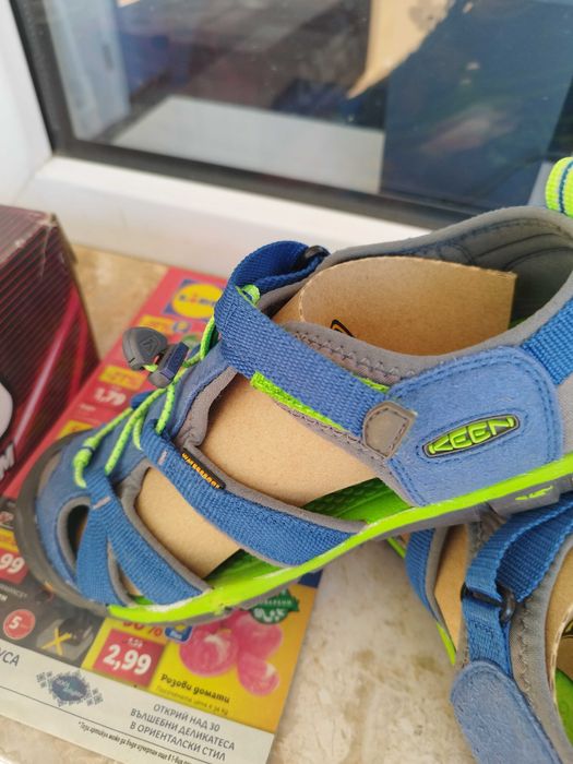 Летни сандали KEEN