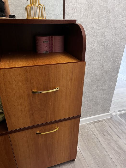 Продам прихожую.