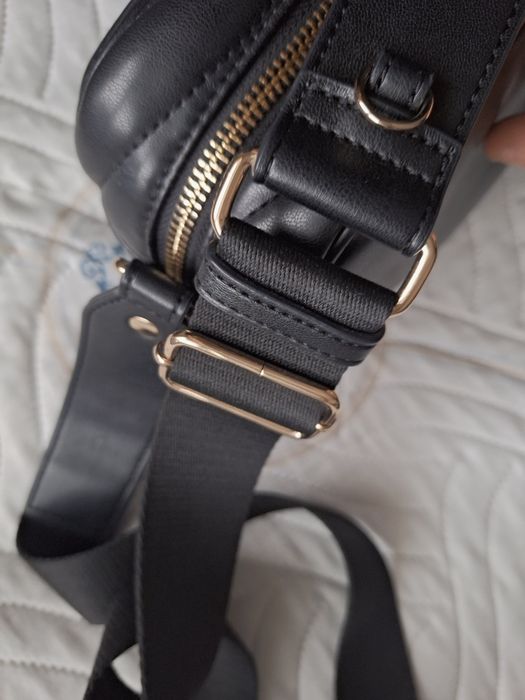 Черна дамска чанта LIU JO