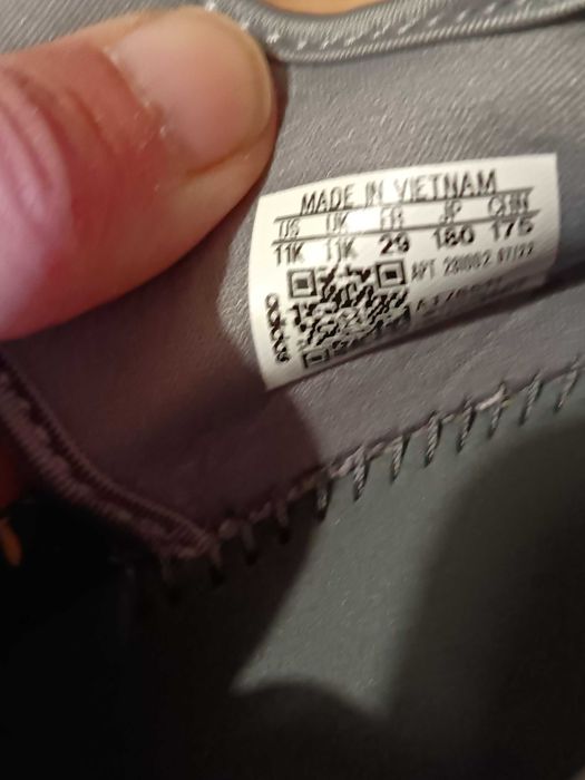 Нови! Adidas детски сандали, 29 номер