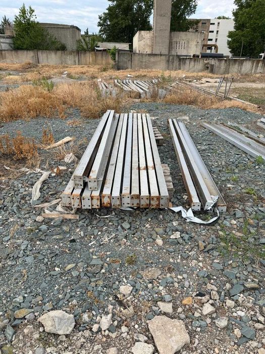 Vand structura metalica facuta la surub in uzina, 10mx36mx12m inaltime stalpi si ferme din i240, pane de lagatura i160, noua nemontata