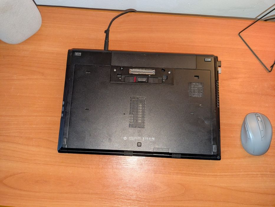 HP EliteBook i5, 12GB RAM, SSD