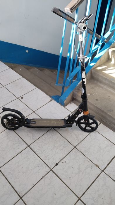 Самокат новый хороший