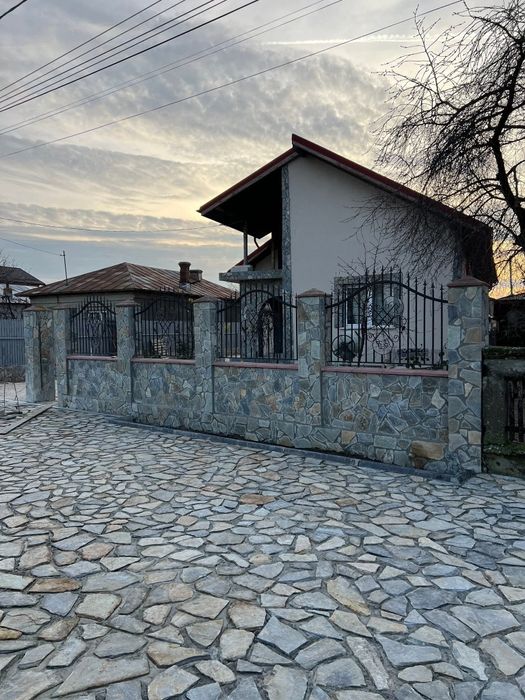 Piatra naturala.