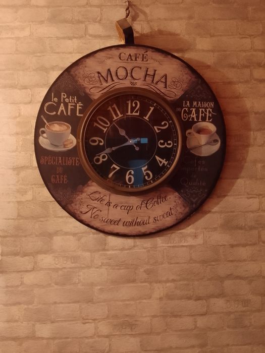 Продаются настенные часы
