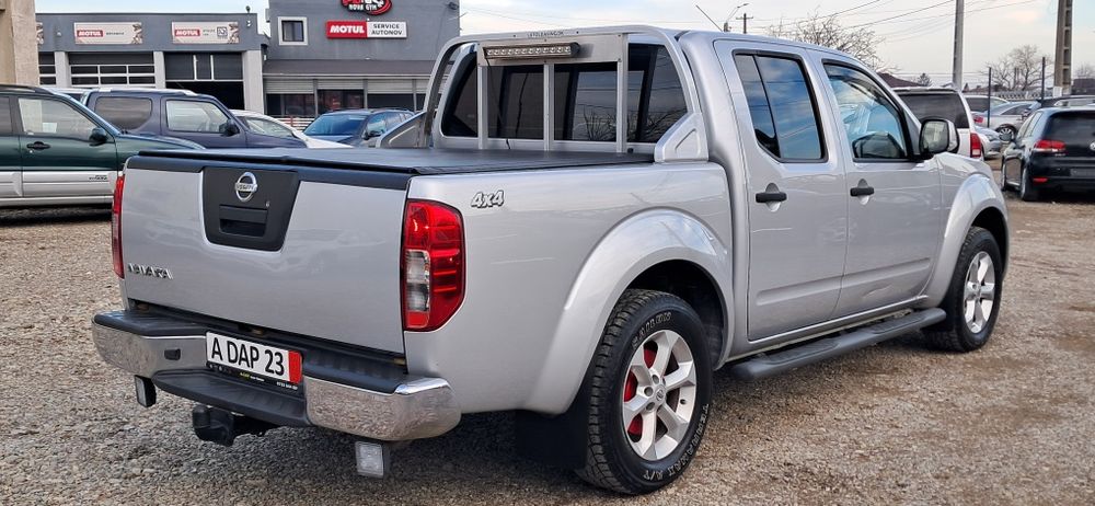 Nissan Navara Cutie AUTOMATĂ 4X4 REDUCTOR mic/MARE BLOCABIL an 11.2013