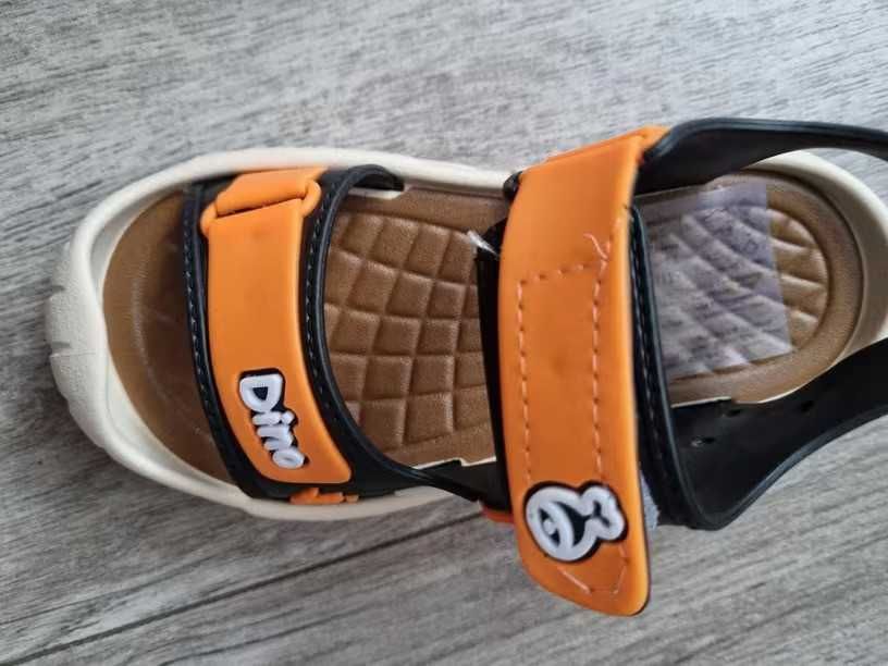 Детски сандали Dino, подходящи за плаж