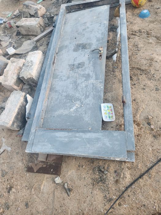 Темір есік сатылады