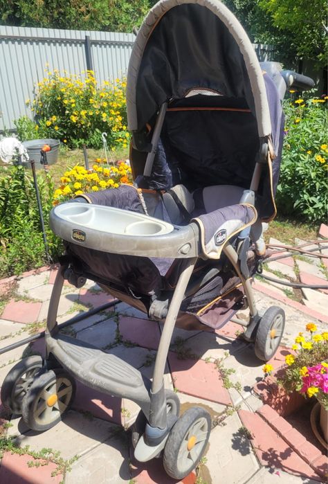 Коляска Chicco Cortina