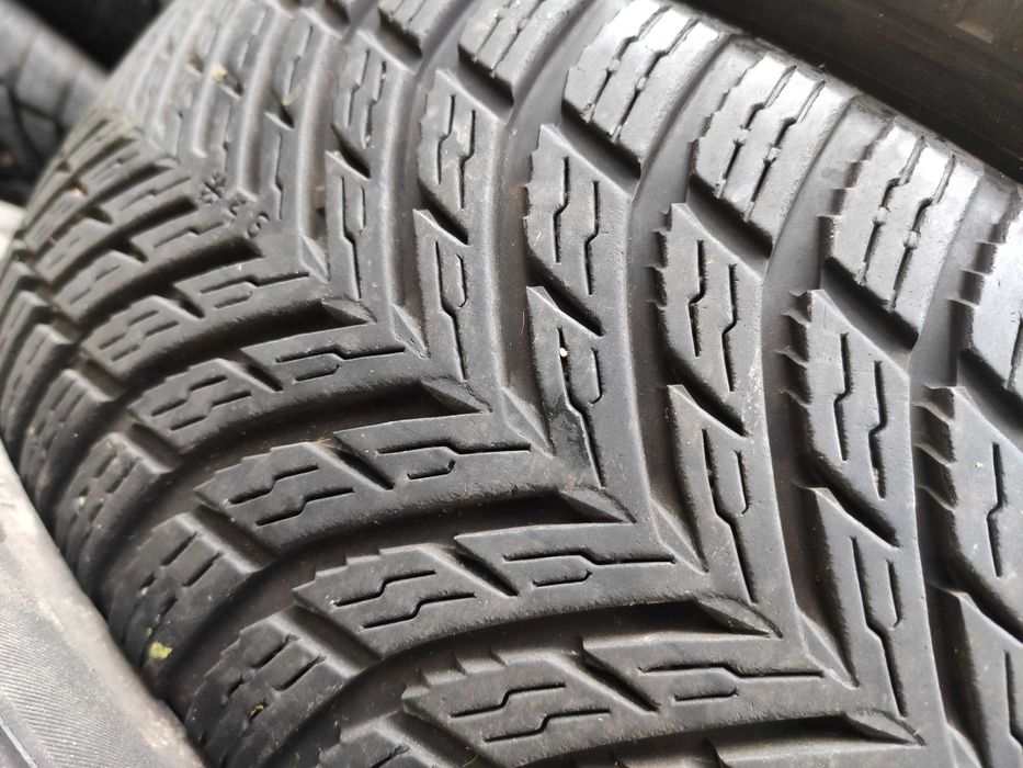 2бр Всесезонни 185 65 15 - Nokian - DOT 2023