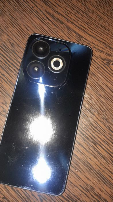 Infinix 8 телефон