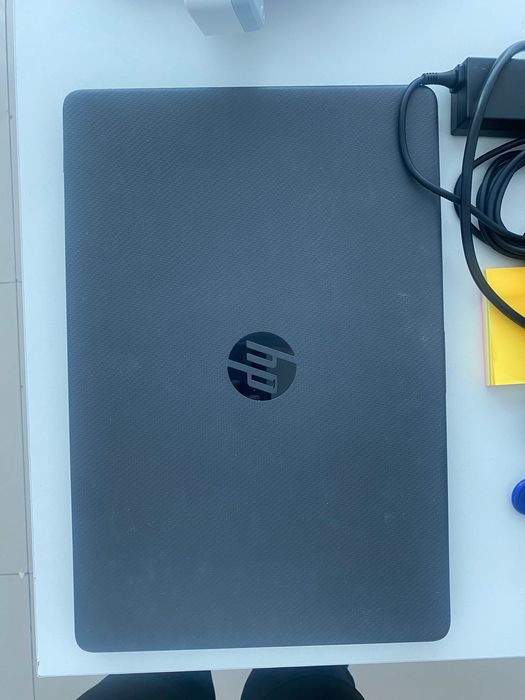 Продам ноутбук hp