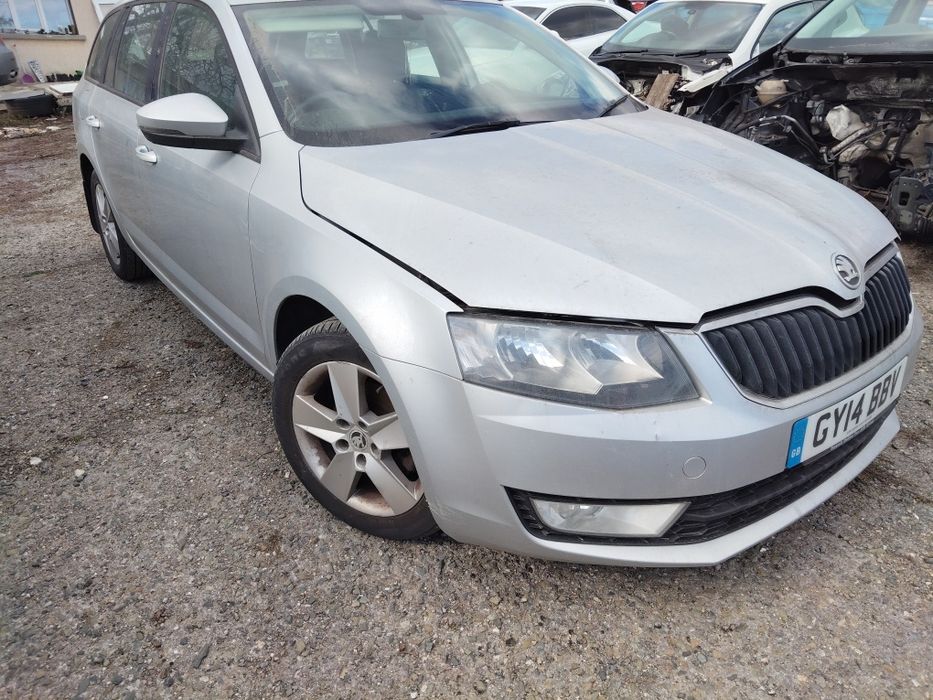 Шкода Октавия комби 1.6 тди 2015 год