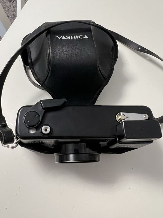 Aparat foto Yasicha Japonez