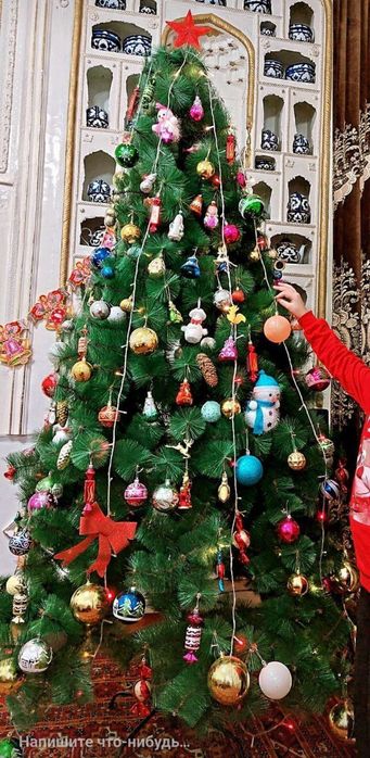 Продам Ёлку в хорошем состоянии