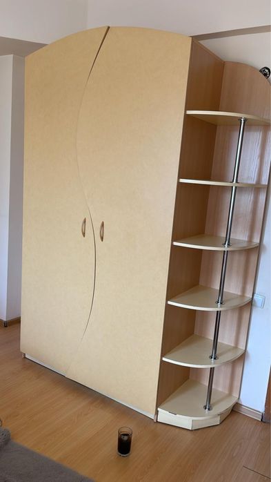 Продам мебель 7 в 1 за 90000 Шкаф ,2 кровати , Есть торг!