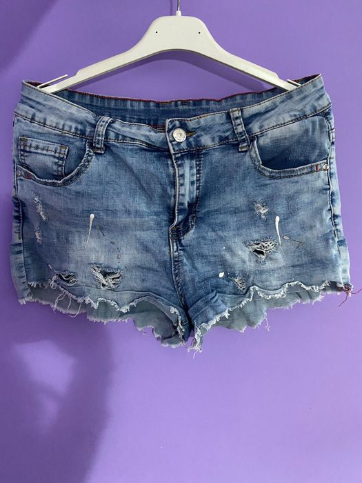 Дънкови къси гащи