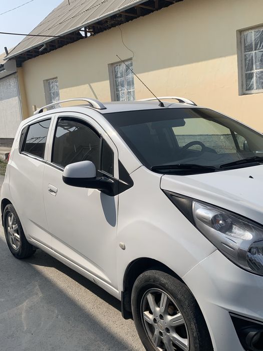 Spark 2012 avtomat Banki bor