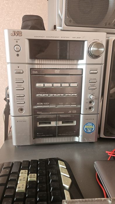 Музыкальный центр jvc