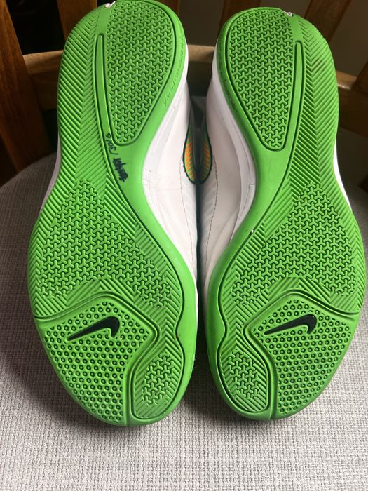 Маратонки Nike с номер 37,5