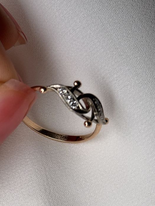 Златен руски сет жълто и бело злато и диаманти