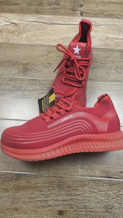 Încălțăminte protecție lucru cu bombeu 39