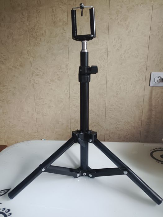 Продам держатель сэлфи,  для смартфонов.