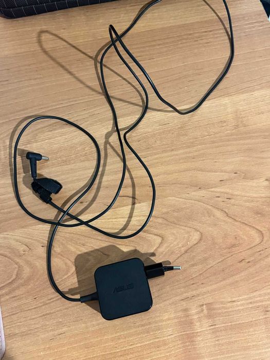 Ноутбук Asus VivoBook 15