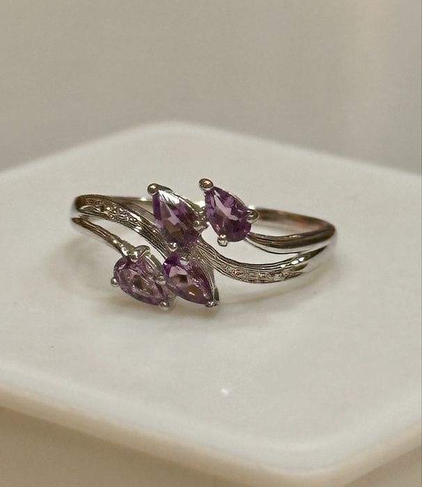 Златни и сребърни пръстени