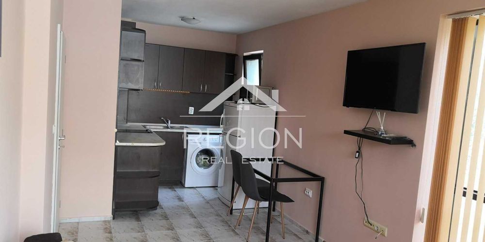 Дава се под наем Двустаен апартамент в Варна, Окръжна болница - 57 кв.м за 459 € - Снимка #1