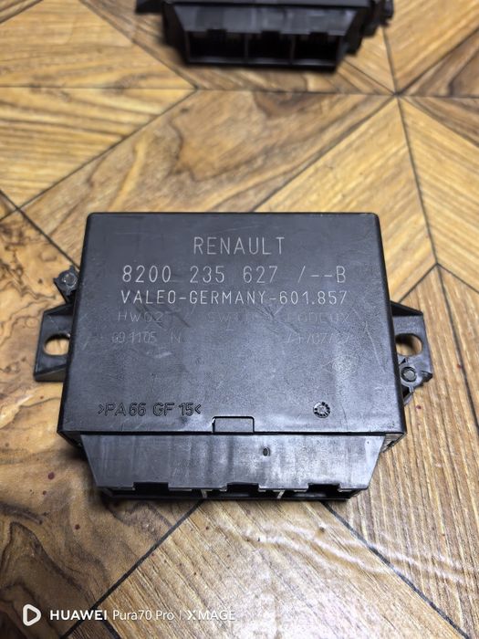 Calculator senzori parcare Renault PDC