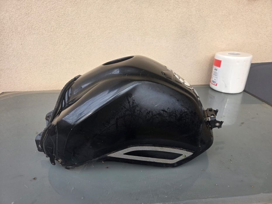 De vânzare rezervor Yamaha Fz1