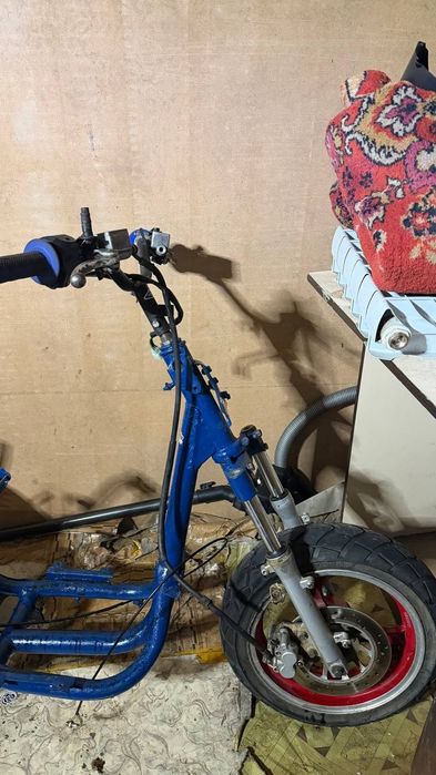 Стант скутер, 150куб