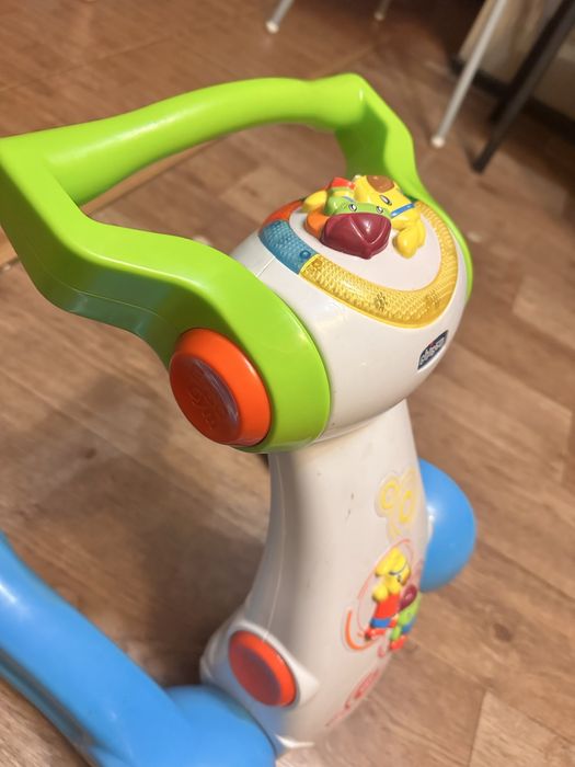 Детская музыкальная ходилка Chicco