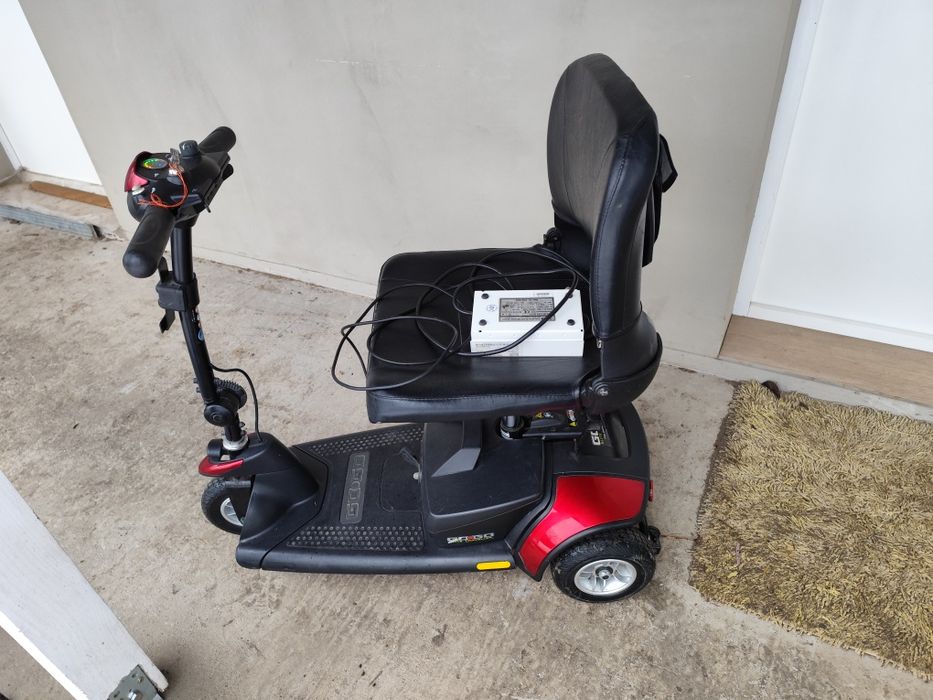 Scuter ,carut, scaun persoane handicap, dezabilitati ,