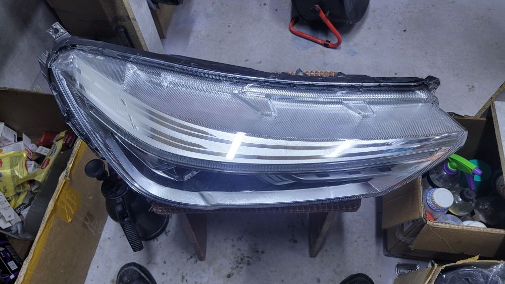 Правая фара Haval M6 оригинал