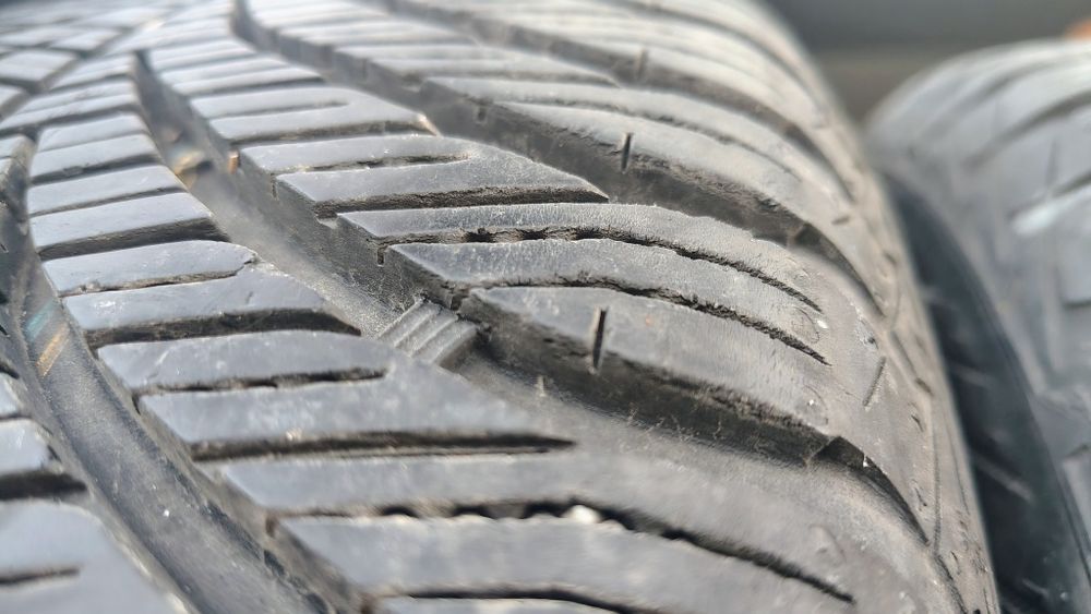 4броя гуми 225/50/17 Goodyear