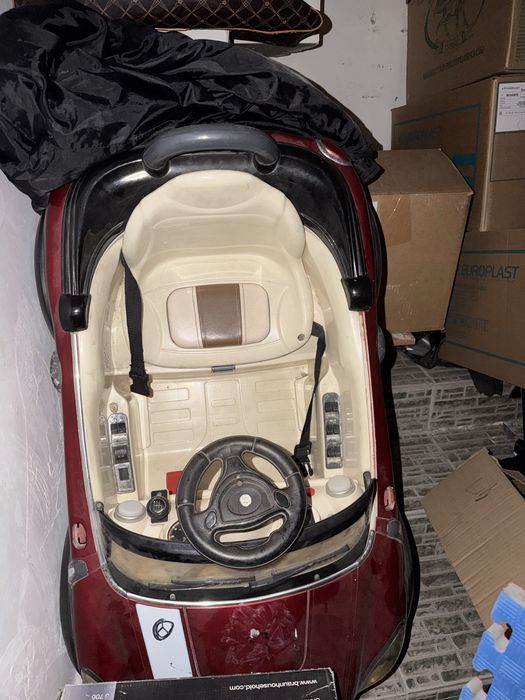 Продам детскую машинку