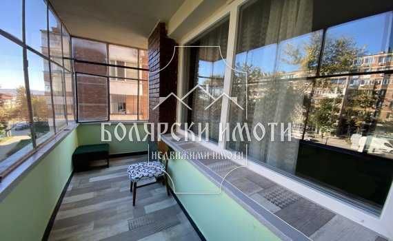 Дава се под наем Тристаен апартамент в Велико Търново, Център - 100 кв.м за 346.8 € - Снимка #13