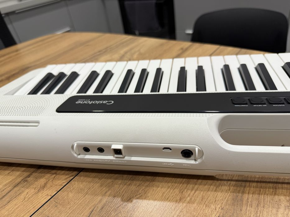 Синтезатор Casio CT-S2000