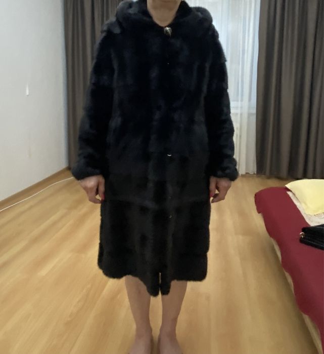 Продам норковую шубу
