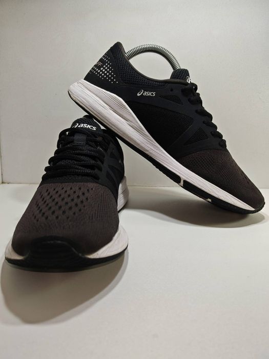 Оригинални маратонки Asics RoadHawk FF 41.5