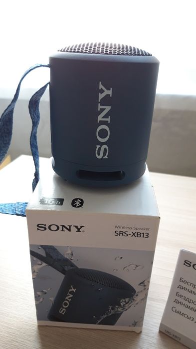 Продам колонку Sony SRX XB13