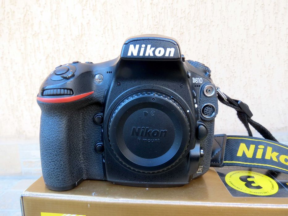 Aparat foto DSLR  Nikon D810 , DSLR Full Frame de la Nikon are senzor CMOS de 36.3 Mpx procesor de imagine EXPEED 4,