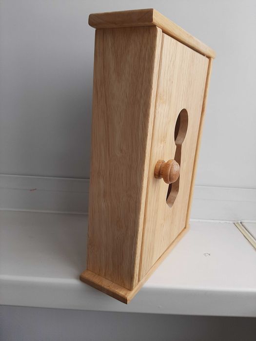 Кутия за ключове, оливерник